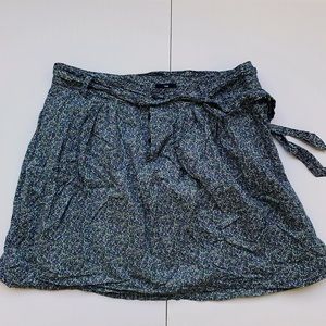 GAP floral full skirt